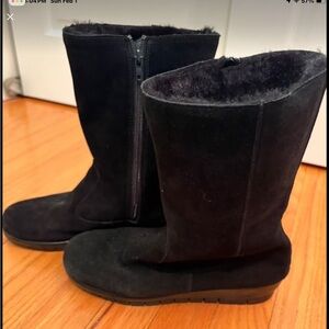 Cozy Black Winter Boots for Women
